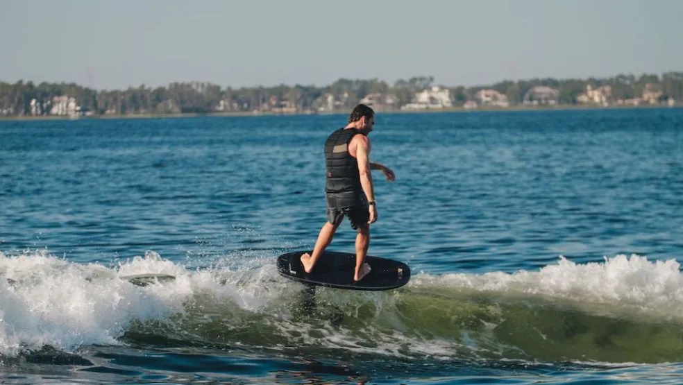 Ronix Blackbird Foil Board