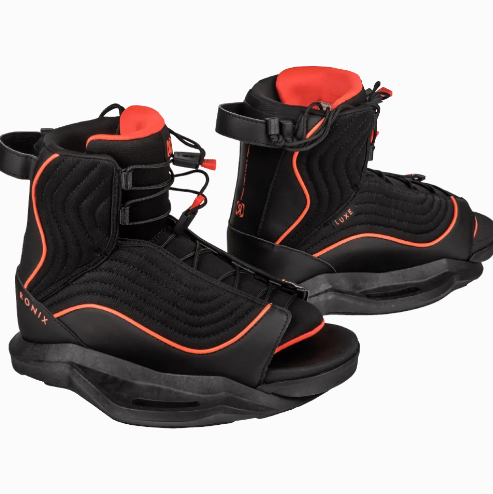 Ronix Krush Wakeboard | Luxe Bindings 2026