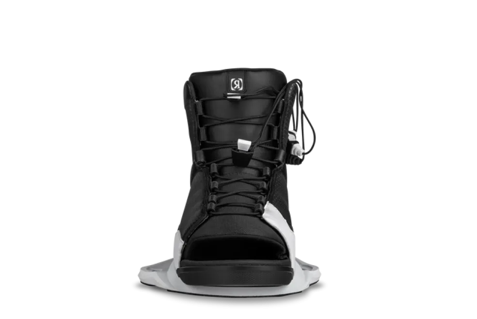 Ronix 2025 Parks Wakeboard | District Bindings